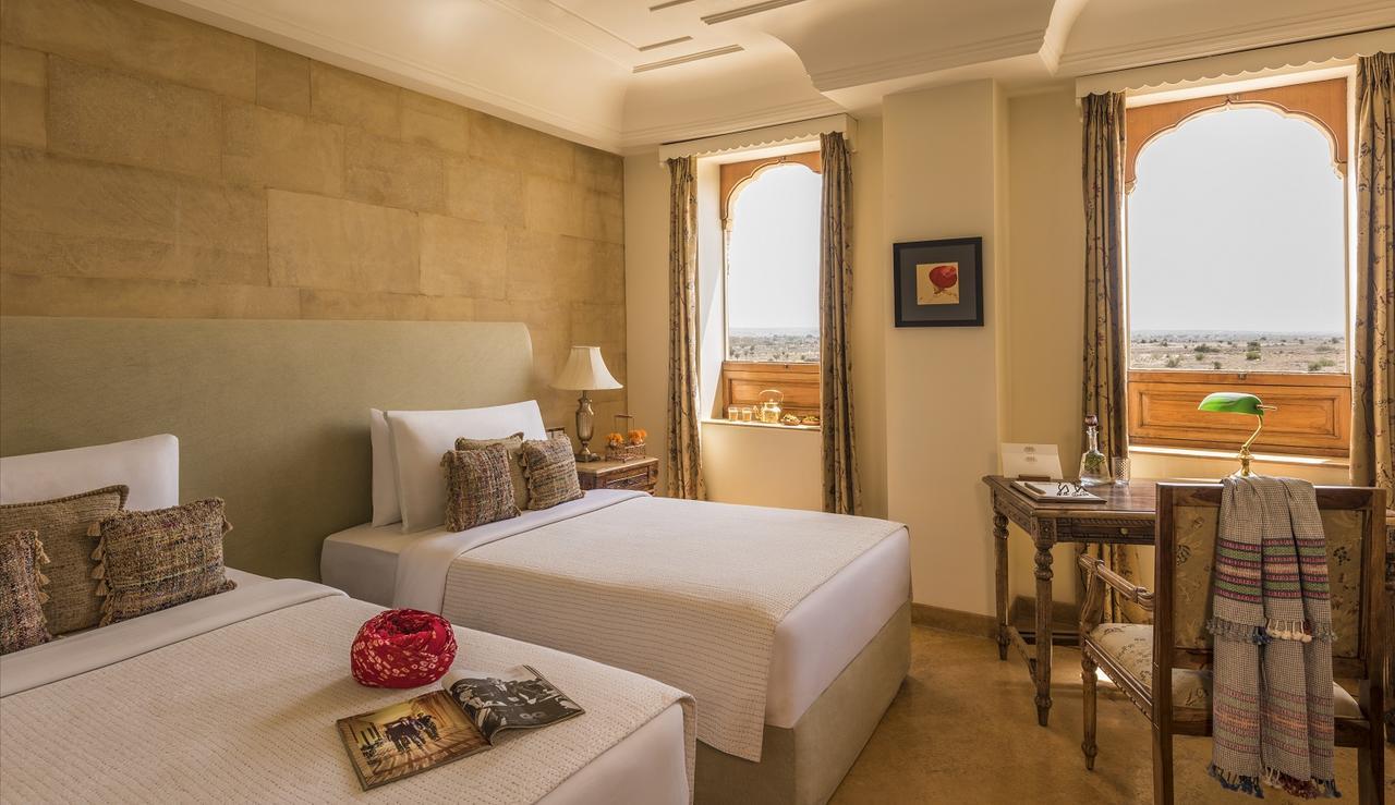 สุริยาครห์ ไจซัลเมร์ Hotel ไจซัลเมอร์ ภายนอก รูปภาพ